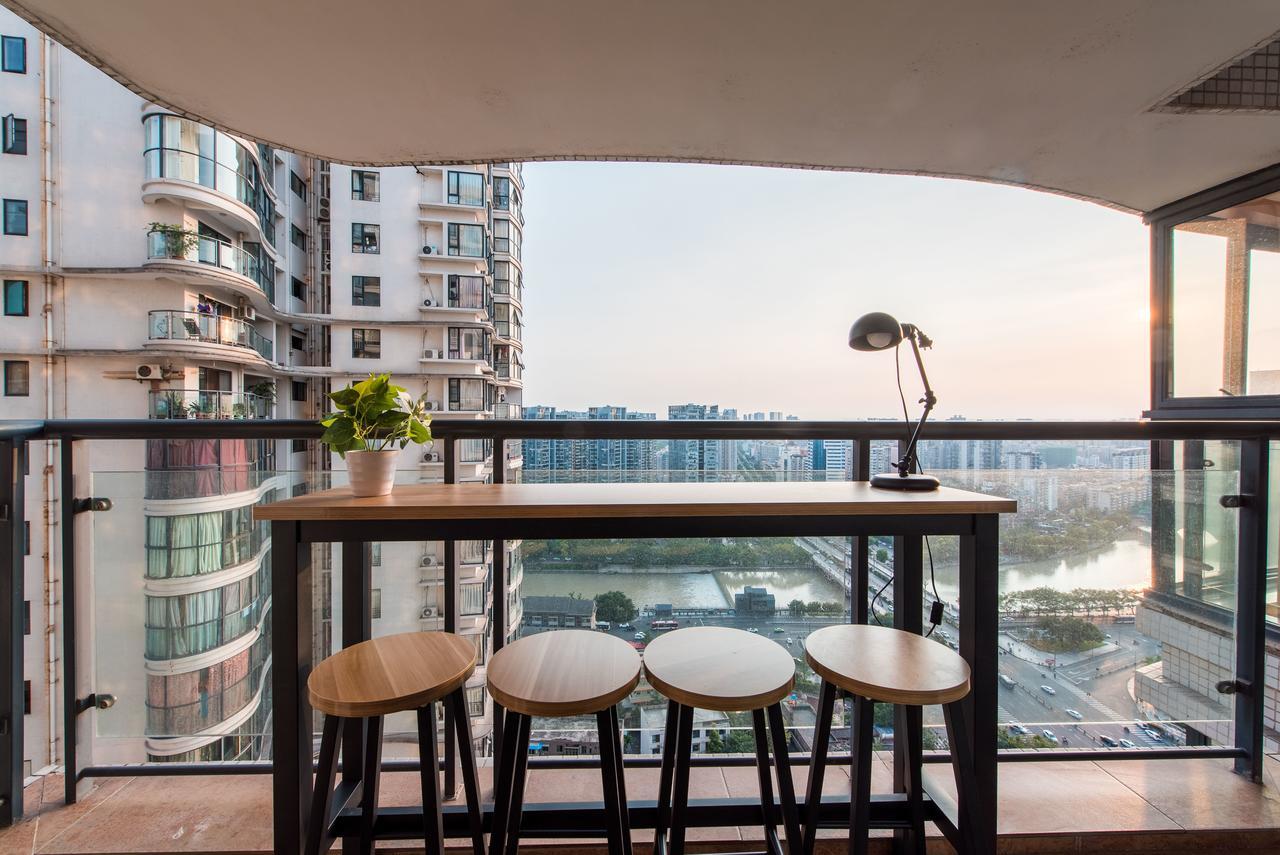 Pandahouse Aparthotel Chengdu Exterior photo