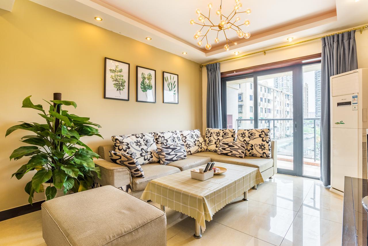 Pandahouse Aparthotel Chengdu Exterior photo